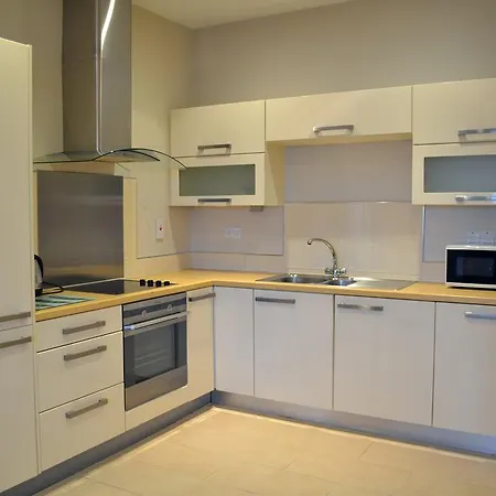 Carrick Plaza Suites And Apartments Hotel Carrick-on-Shannon